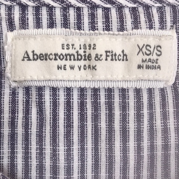 Patterned Poncho - Picture 2 of 5